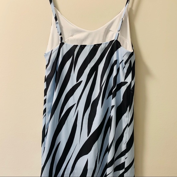 Another reason maxi slip dress with slit Tiger print size 2 - Picture 7 of 8